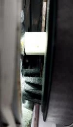 Vevor 800 N - Modified to Fit Closed Drum Roller Door 5