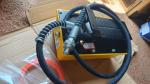 VEVOR Air Hydraulic Pump, 10,000 PSI Hydraulic Foot Pump, 1/2 Gal Reservoir 5