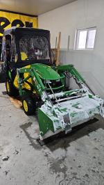 Compact tractor enclosure 5