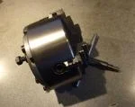 A 4 jaw chuck to fit a mini lathe 5