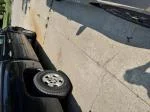 2009 Chevy truck running board 5