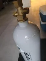 Cylinder started leaking 1