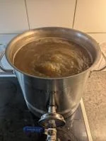 Capacity lower than advertised. Thermometer floods. 2