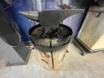 Vevor 110lbs anvil 4