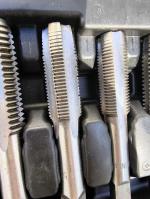 Tap and die set  1