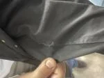 Não é resistente a fogo.  1