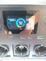 ZONNEGENERATOR  1800 W MET ZONNEPANEEL 200W 2