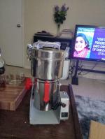 Vevor Electric grain mill 4