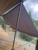 Saggy awning 1