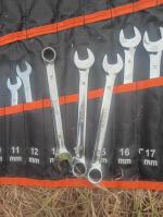 good sturdy built set  2