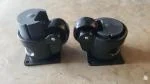 Adjustable jegs with castors, not adjustable castors. 4