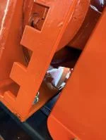Horrible construction from cheap materials 1