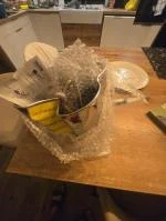 Produit complètement endommagé  1