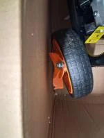 Roue endommagée dans le transport 1