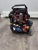 Holds a lot of tools! 5