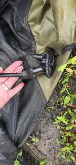 NOT OUTDOOR QUALITY, POLES BROKE AND RUST ALREADY 1