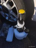 Never pop the brake cap off while the machine is under the pumped pressure. 4